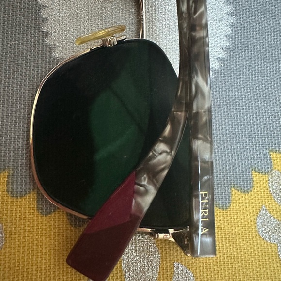 Furla sunglasses women’s main image 4